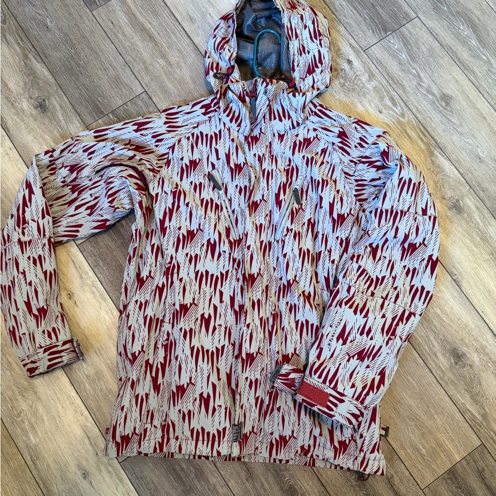 Quicksilver snowboarding jacket size XS- fits like women’s medium